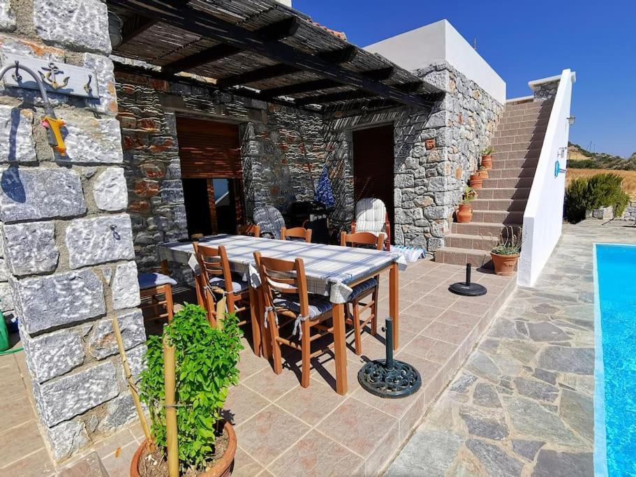 Villa Mavri Ruhige Private Pool Villa, Meerblick Agia Paraskevi  Екстер'єр фото